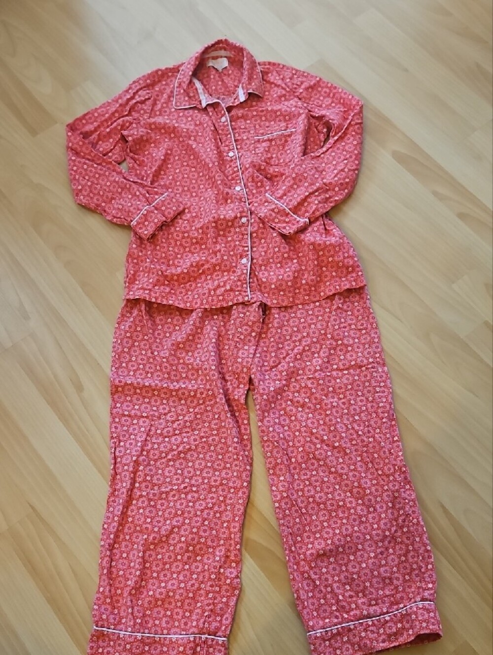 Victoria's Secret Flannel Pajamas Set